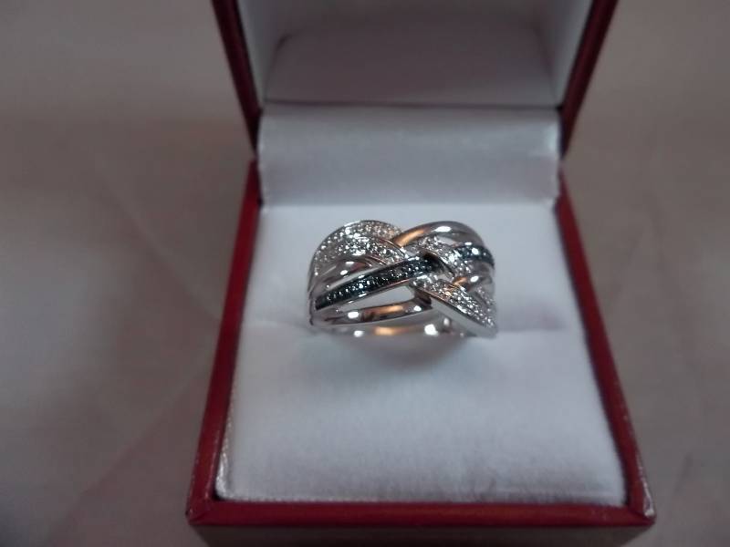 Genuine Blue & White Diamond Ring