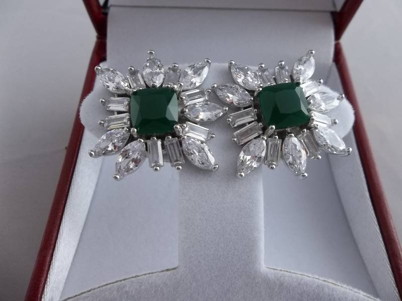 3.48ct Emerald Earrings