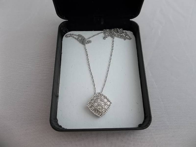 Large Diamond Estate Necklace