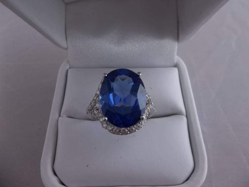 5ct Tanzanite Dinner Ring