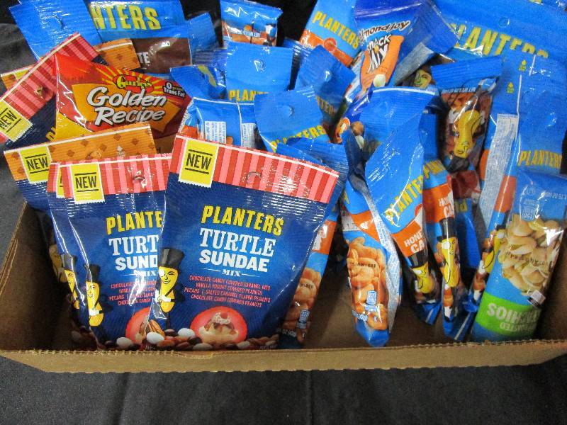 lot 18 image: Shelf Pulled Candy Variety of Peanuts
