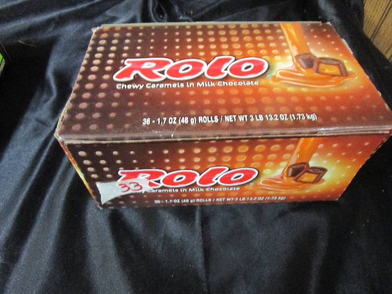 lot 33 image: Shelf Pulled  Rolos