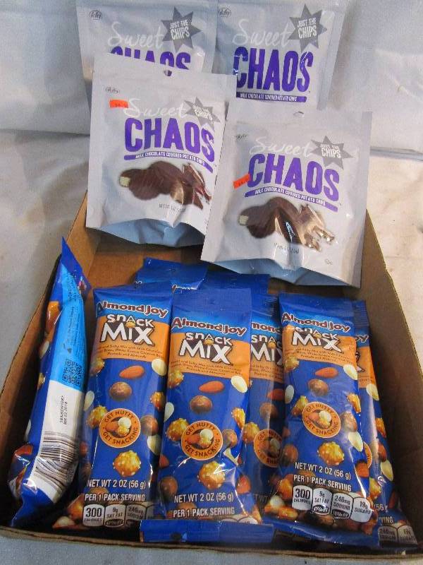 lot 43 image: Shelf Pulled Candy Peanuts and Chocolate Covered Chips