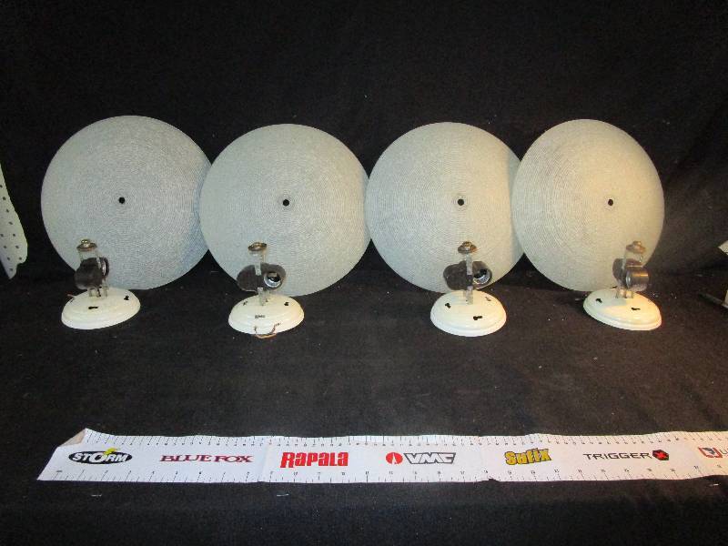 4 old lights