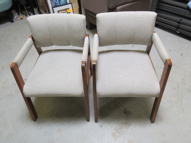 FAUSTINOS RECEPTION CHAIRS