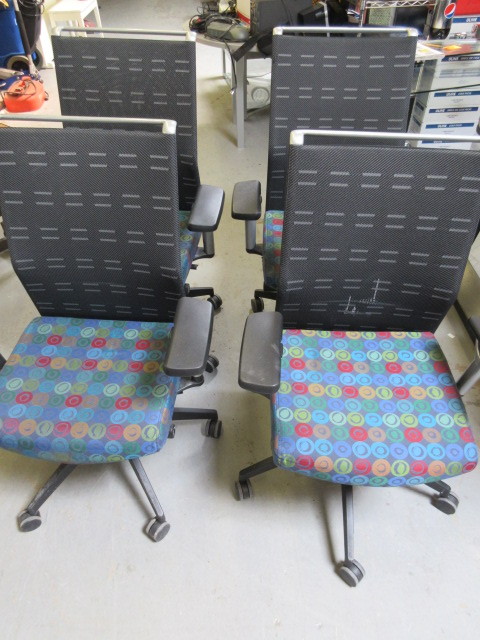 SIT ON IT SEATING DELUXE OFFICE CHAIRS