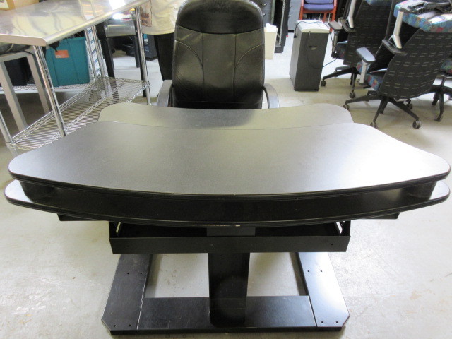 CONTEMPORARY WORK STATION WITH CHAIR