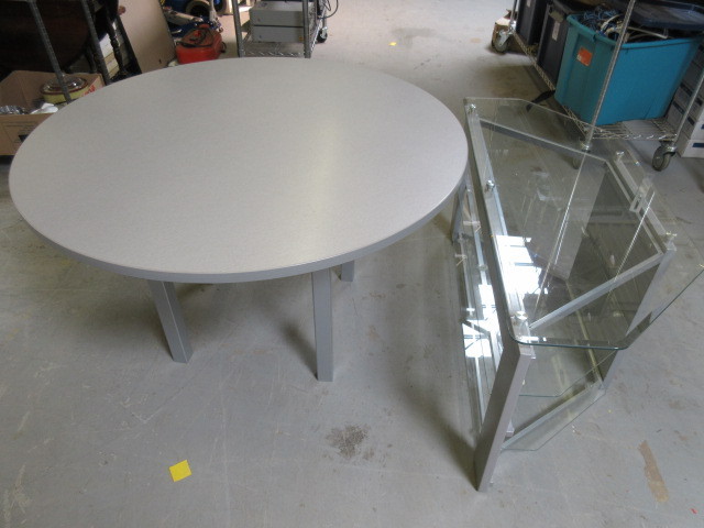 CONTEMPORARY TABLE AND MEDIA STAND