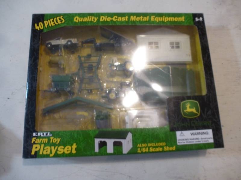 John Deere Farm Toy Set