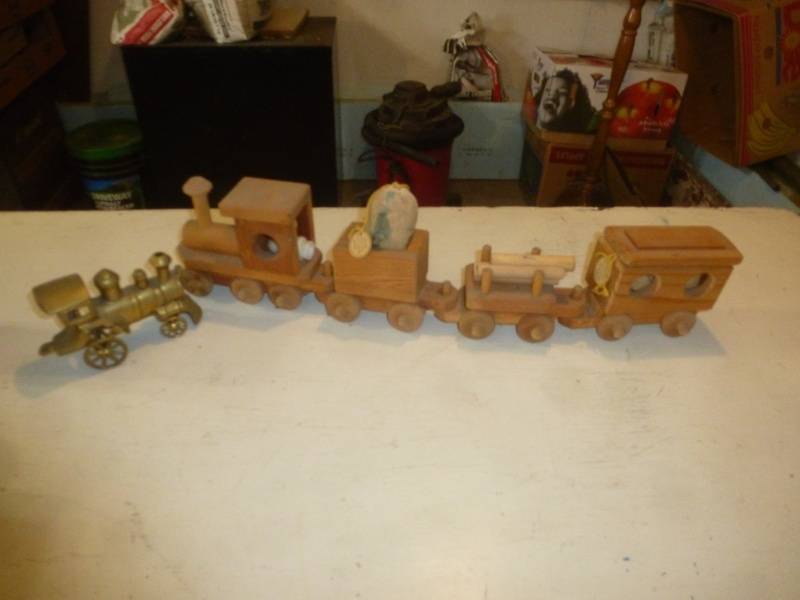 Train Locomotive & Wood Train Set