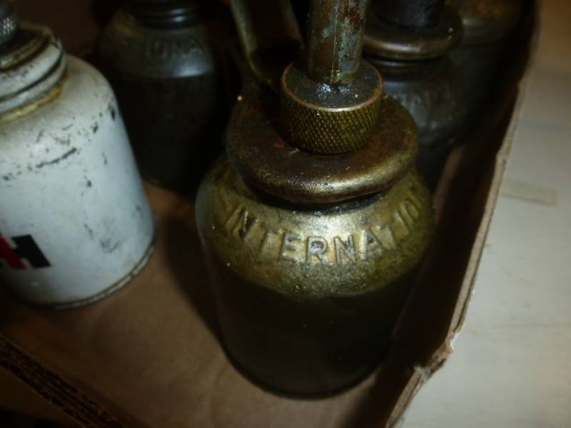 International Antique Oil Cans