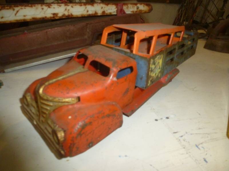 Antique Toy Trucks