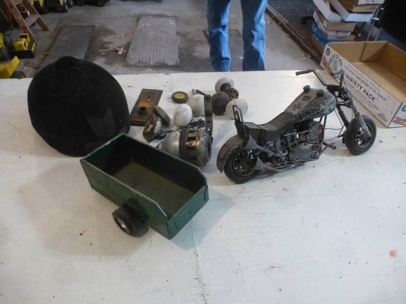 Metal Motor Cycle & Jockey Hat