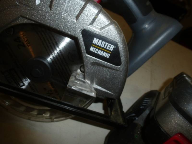 Master Mechanic Cordless Circular Saw