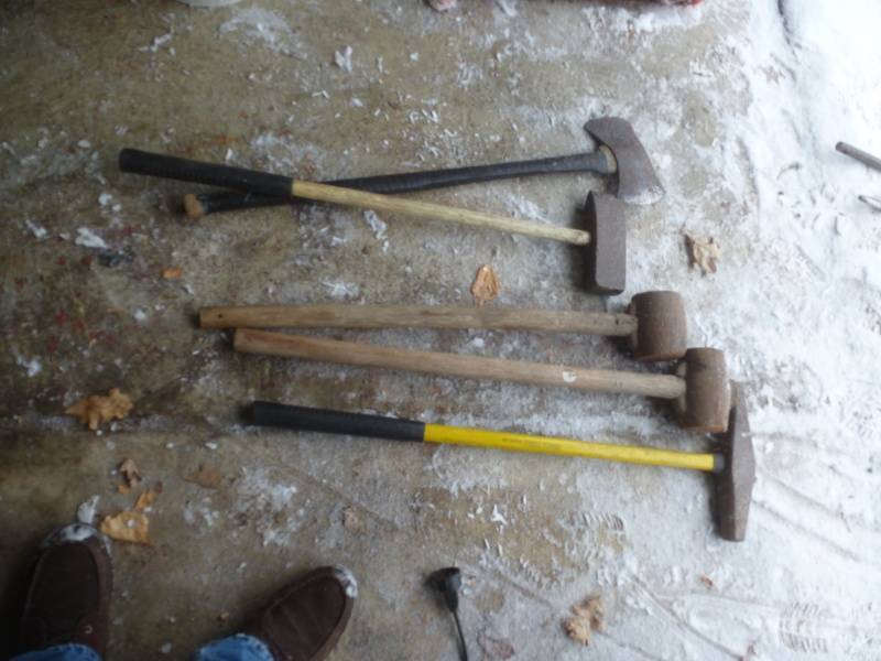 Post Mall Hammers
