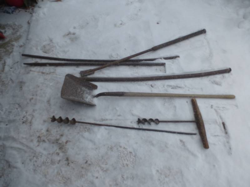 Crow Bars & Shovels