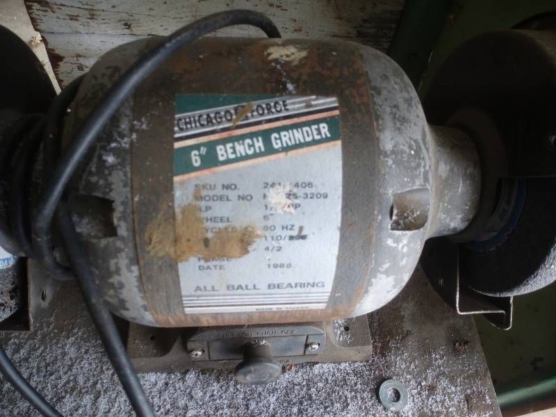Chicago Force 6 Bench Grinder