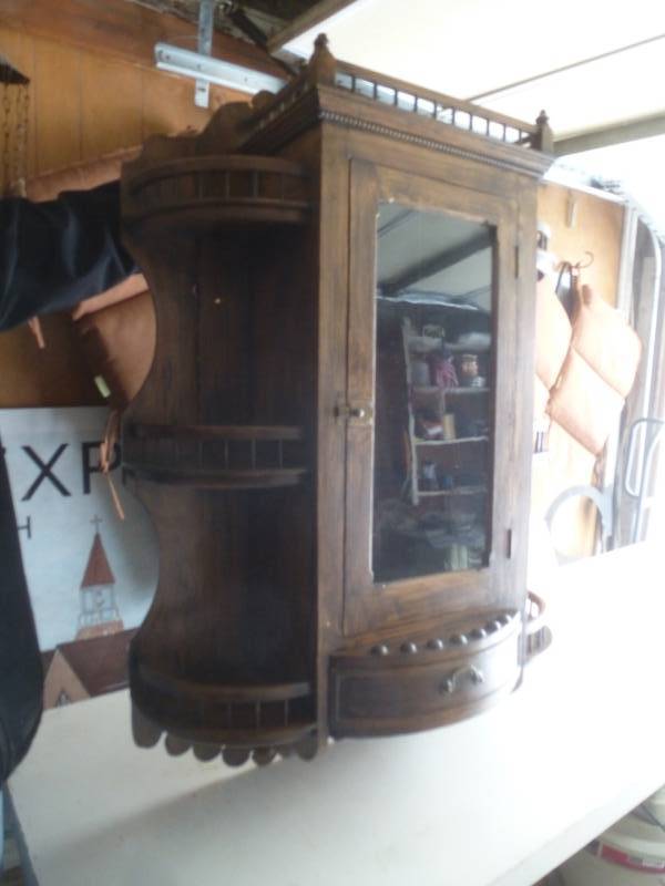 Curio Cabinet Wall Mount