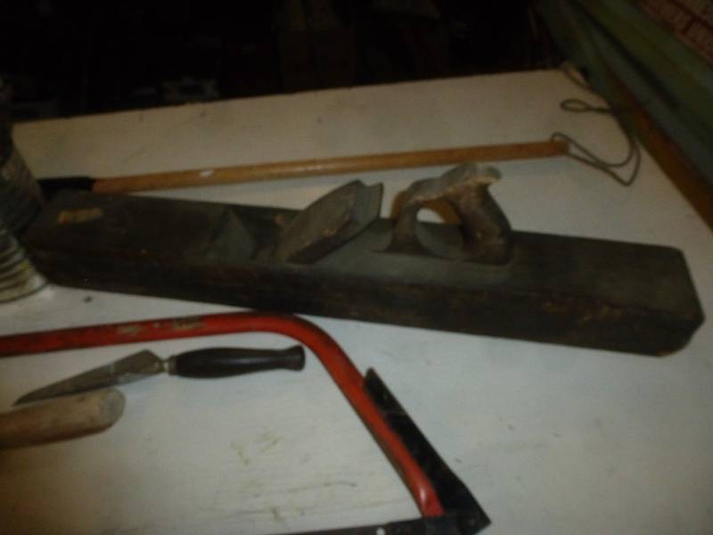 Yard Magnet, Carpenter Belt, Tree Saw & More