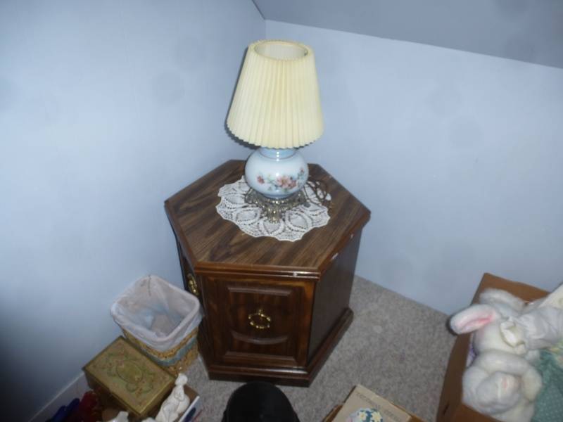 Lamp & End Table