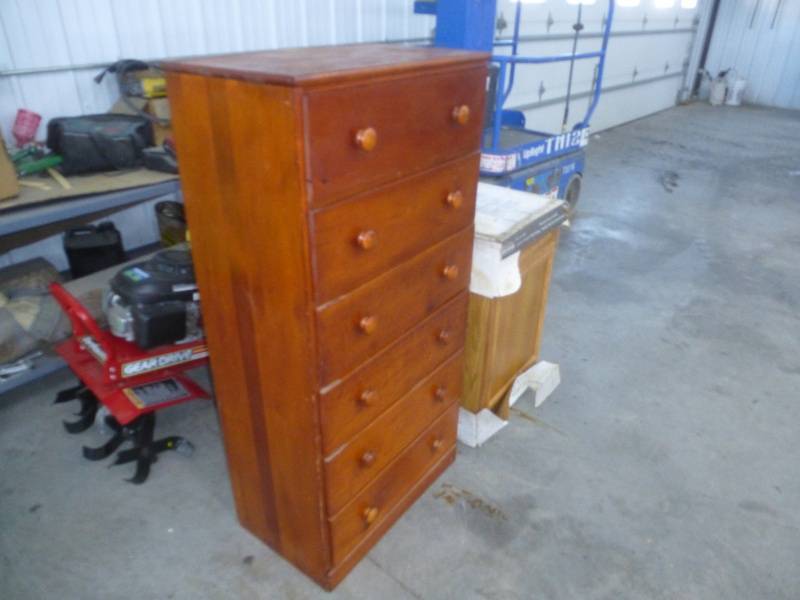 6 Drawer Dresser & Oak Vanity