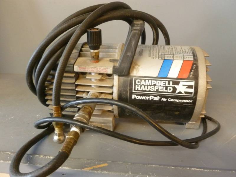 lot 5 image: Air Compressor