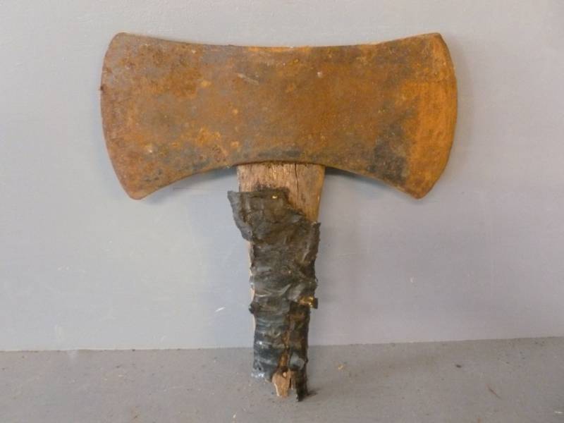 lot 97 image: Vintage Ax Head