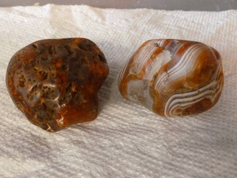 lot 147 image: Agates