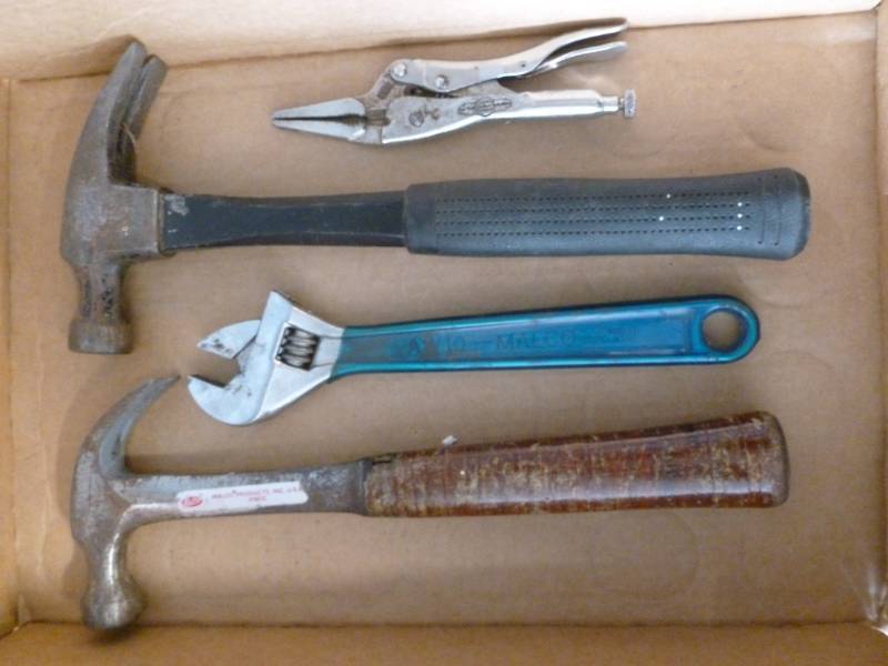 lot 187 image: Malco Tools