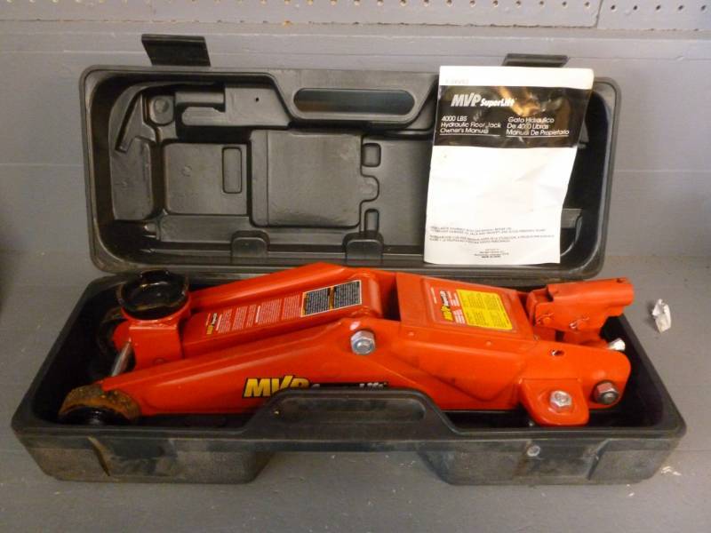 lot 196 image: Hydraulic Jack