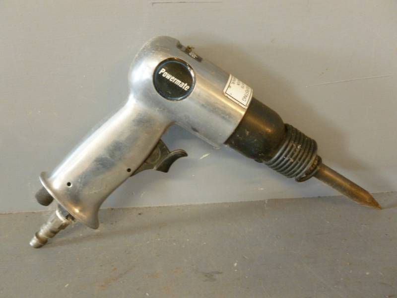 lot 208 image: Pneumatic Air Chisel