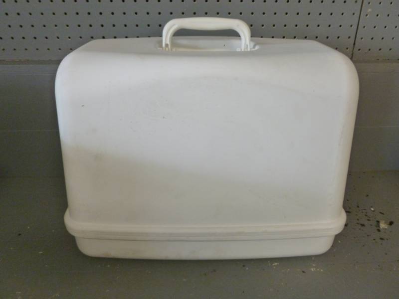 lot 233 image: Sewing Machine Case