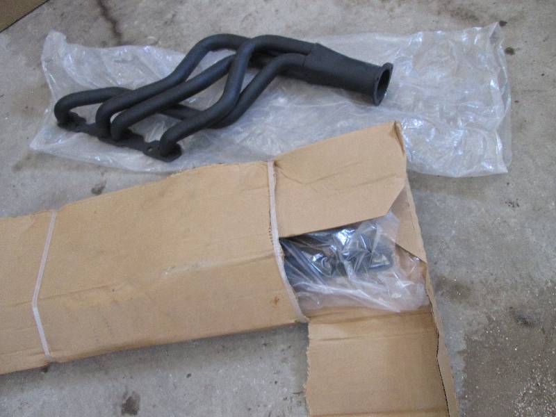 Pair of headers for a 350 Chevy, ne...