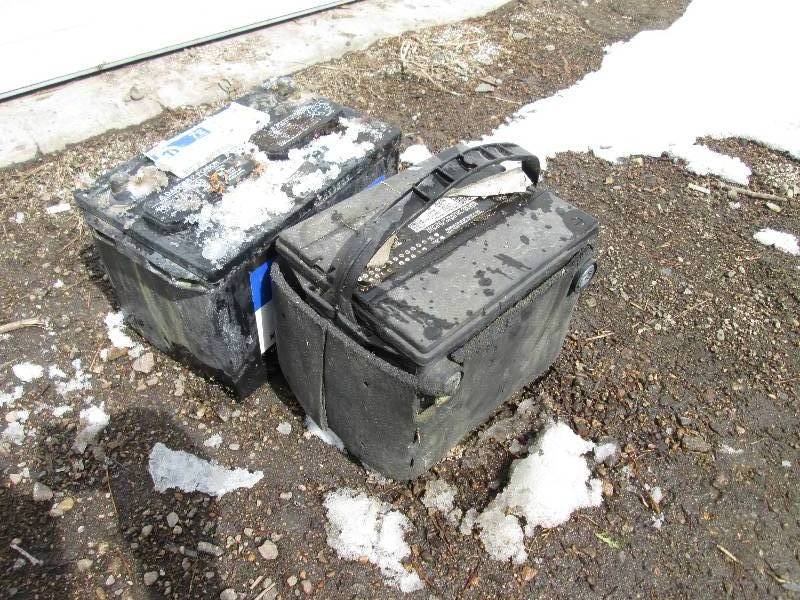 2 Core batteries for scrap...