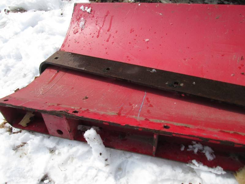 The Boss 9 foot snowplow blade, com...