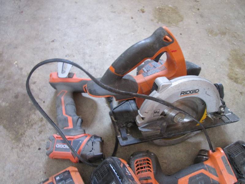 Lot of battery operated Rigid tools...