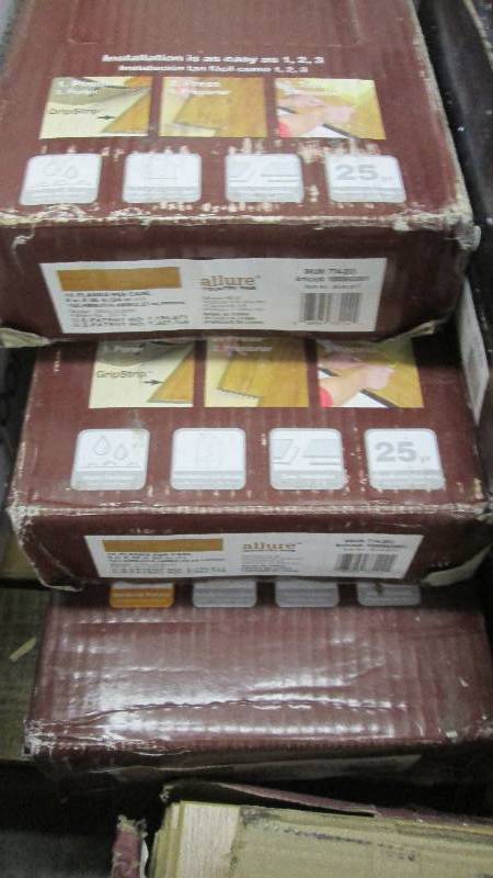 lot 27 image: 3 Cases TrafficMaster Allure 6 in. ...