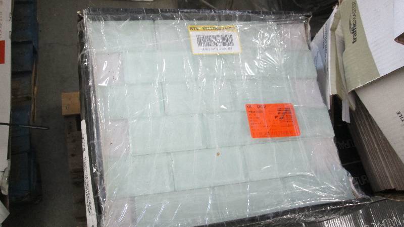 lot 49 image: Lot of 8 Jeffrey Court Siberian Glo...