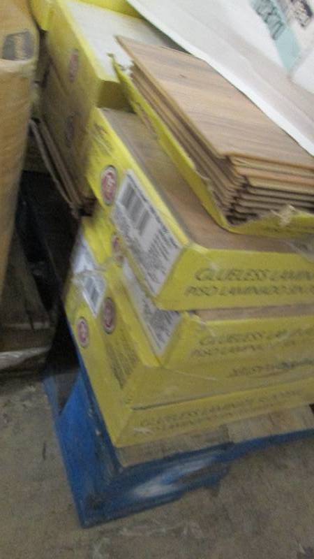 lot 82 image: 9 Cases TrafficMaster Lakeshore Pec...