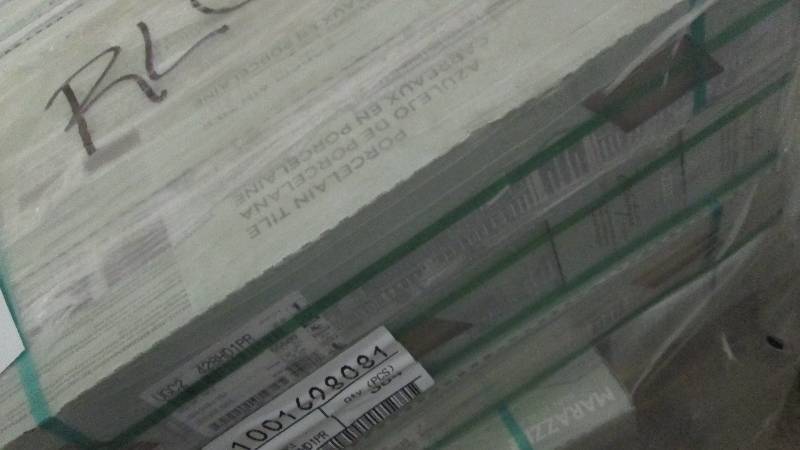 lot 95 image: 8 Cases MARAZZI Montagna Soft Maple...