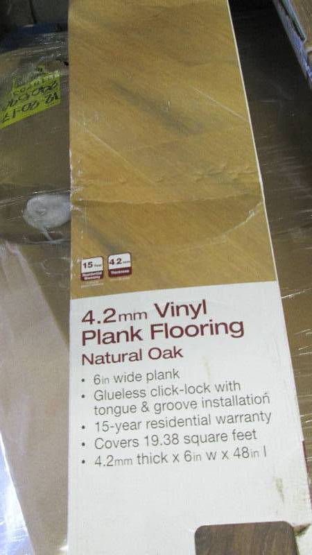 lot 108 image: 2 Cases Home Decorators Collection ...