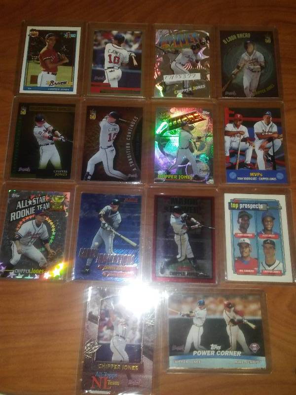 lot 18 image: Chipper Jones Rookie Card plus 13