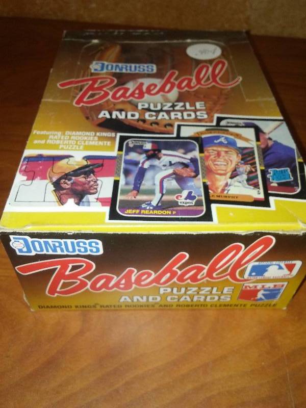 lot 46 image: 1987 Donruss MLB Baseball 36 count wax packs