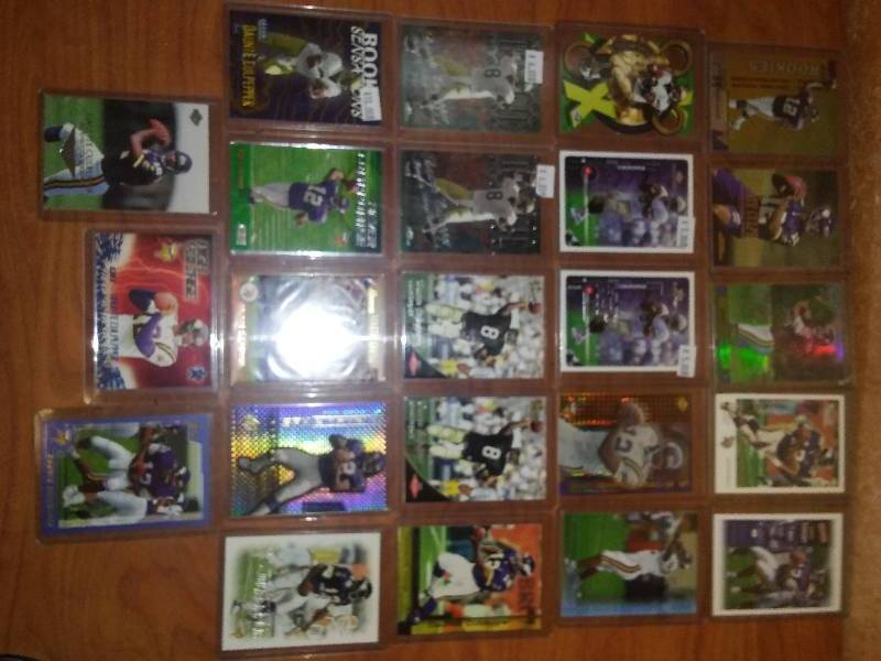 lot 57 image: 23 Daunt Culpepper NFL Football cards, includes Rookie