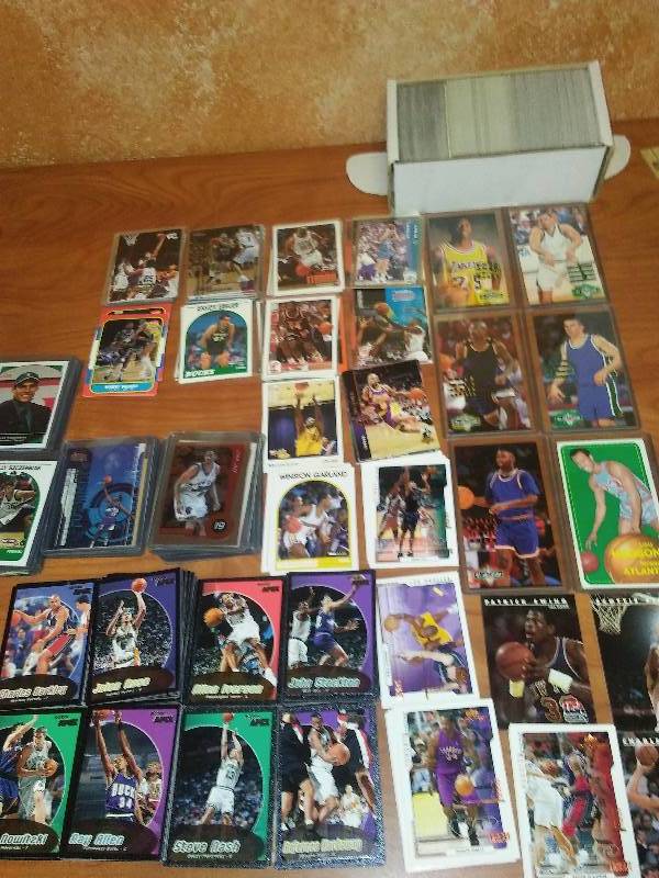 lot 62 image: NBA WNBA Cards Cards