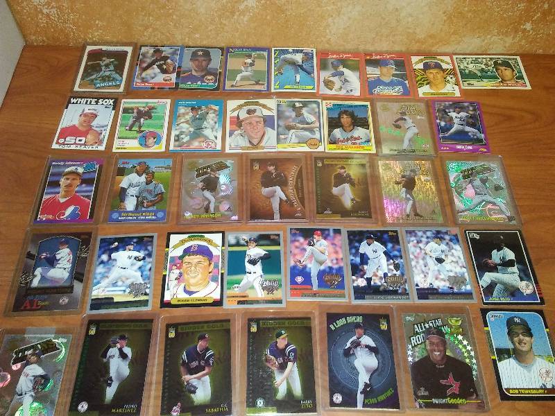 lot 76 image: MLB Pitchers, 8 Ryan Plus More