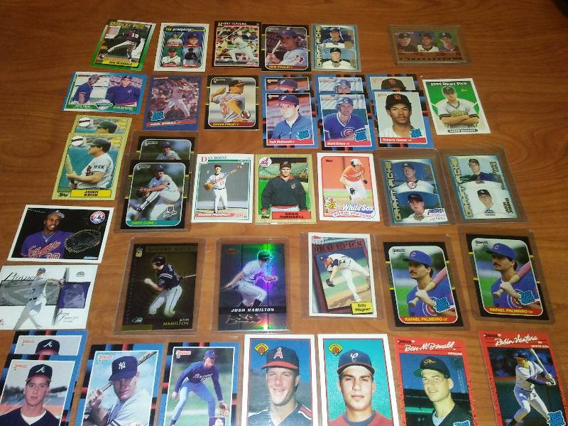 lot 80 image: Rookie Cards  Hamilton, Ventura, Cone, Glavine, Alomar, Kruk, Grace, Finley
