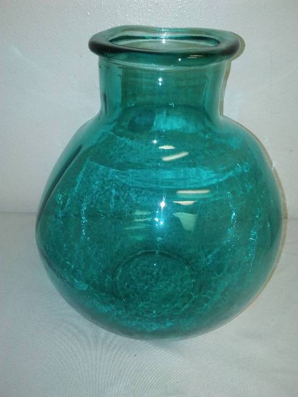 �� Turquoise Blue Glass Dcor