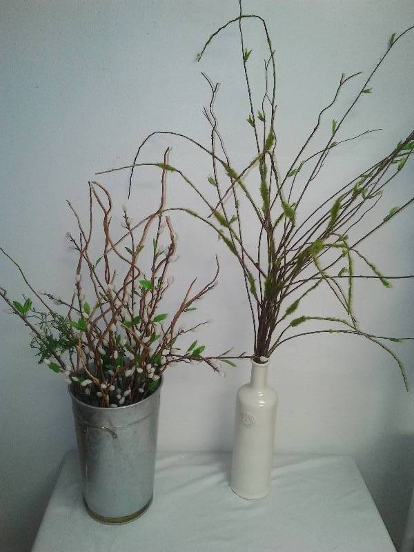 Galvanized Bucket (12 in.) and Glass Vase (14 in.)