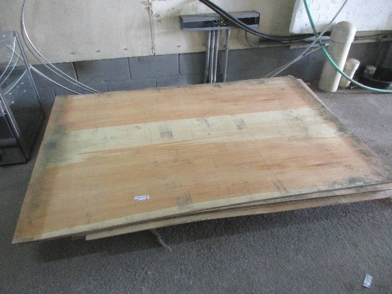 Plywood